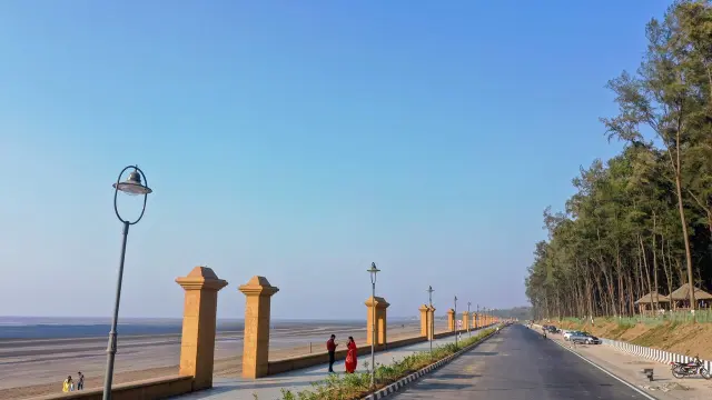 Daman Tour