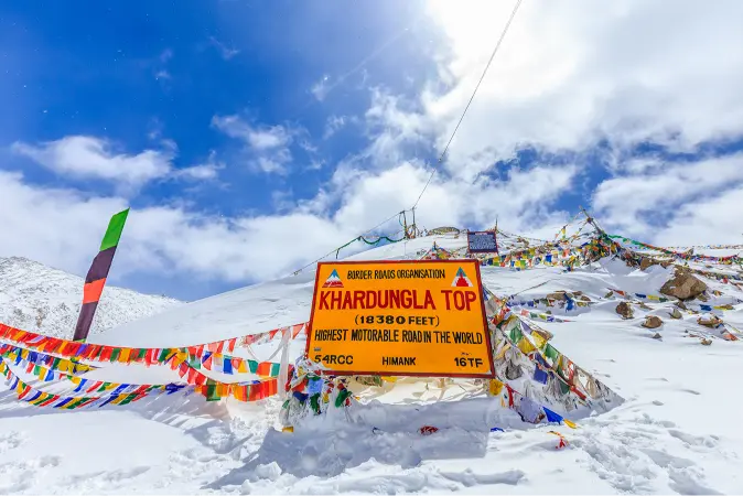 Leh with Nubra Pangong